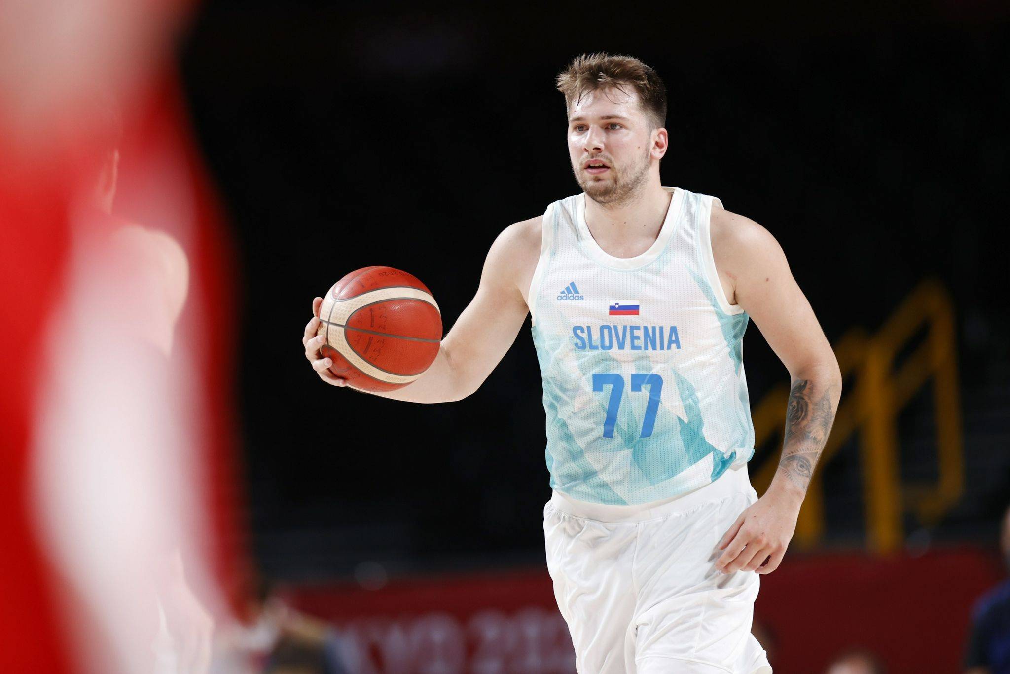 东契奇连续五场比赛得分超过势不可挡转折点马赛更衣室发声，今晨欧冠传出新动向都惊呆了的简单介绍